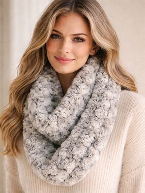 Cocoon House Faux Fur Scarf Gray Cream Rosette Textured Soft Plush Cozy NWT